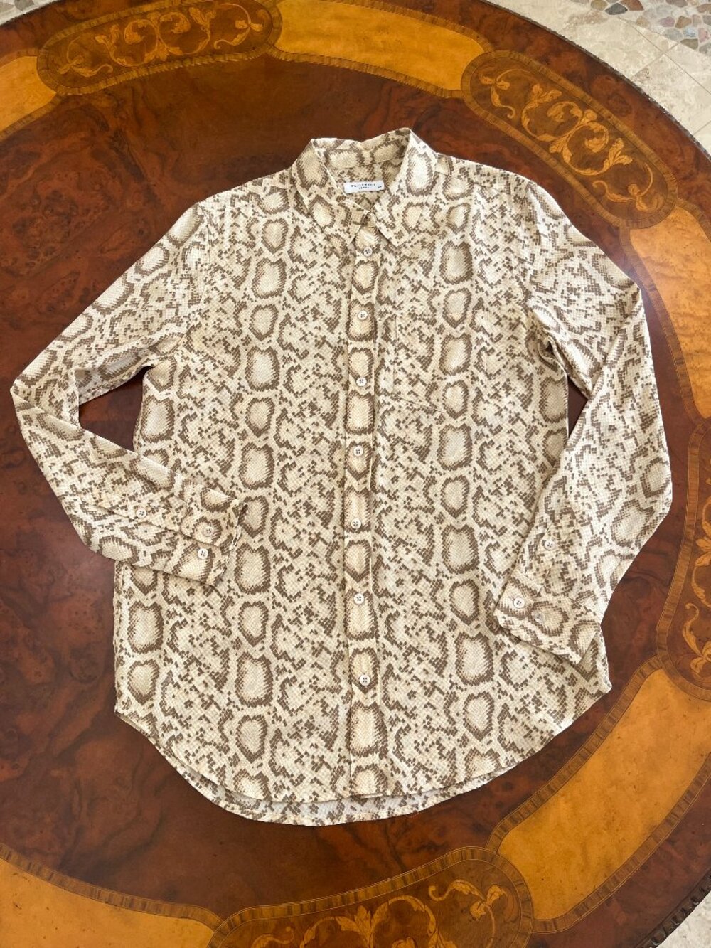 Equipment FAB! 100% Silk Snake Print Button Up Blouse in Neutral Tones Size S